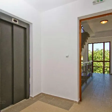 Апартамент Панорама Бийч Apartment Byala (Varna)