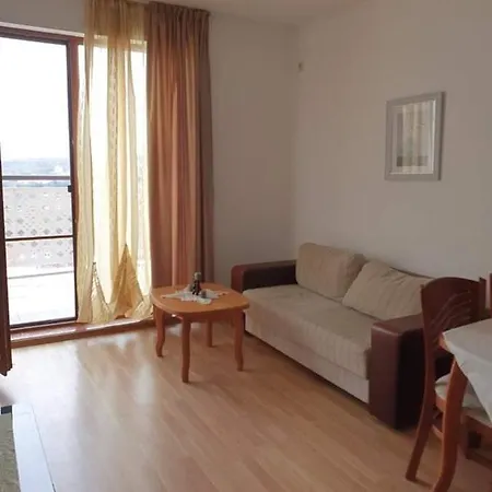 Апартамент Панорама Бийч Apartment