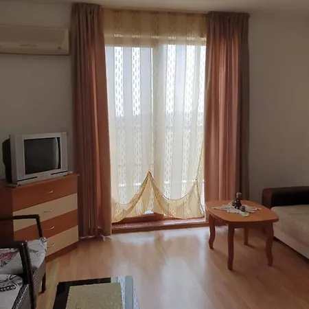 Apartment Апартамент Панорама Бийч *